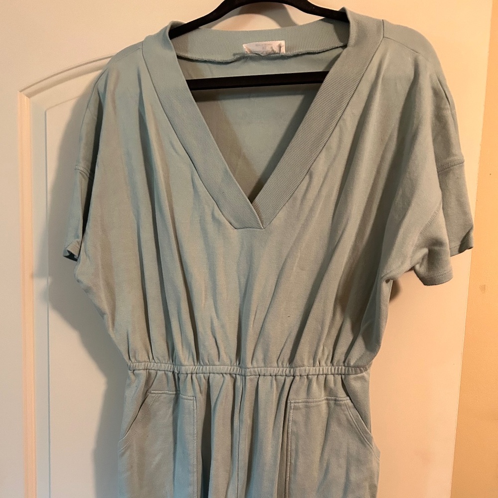Short jumpsuit
